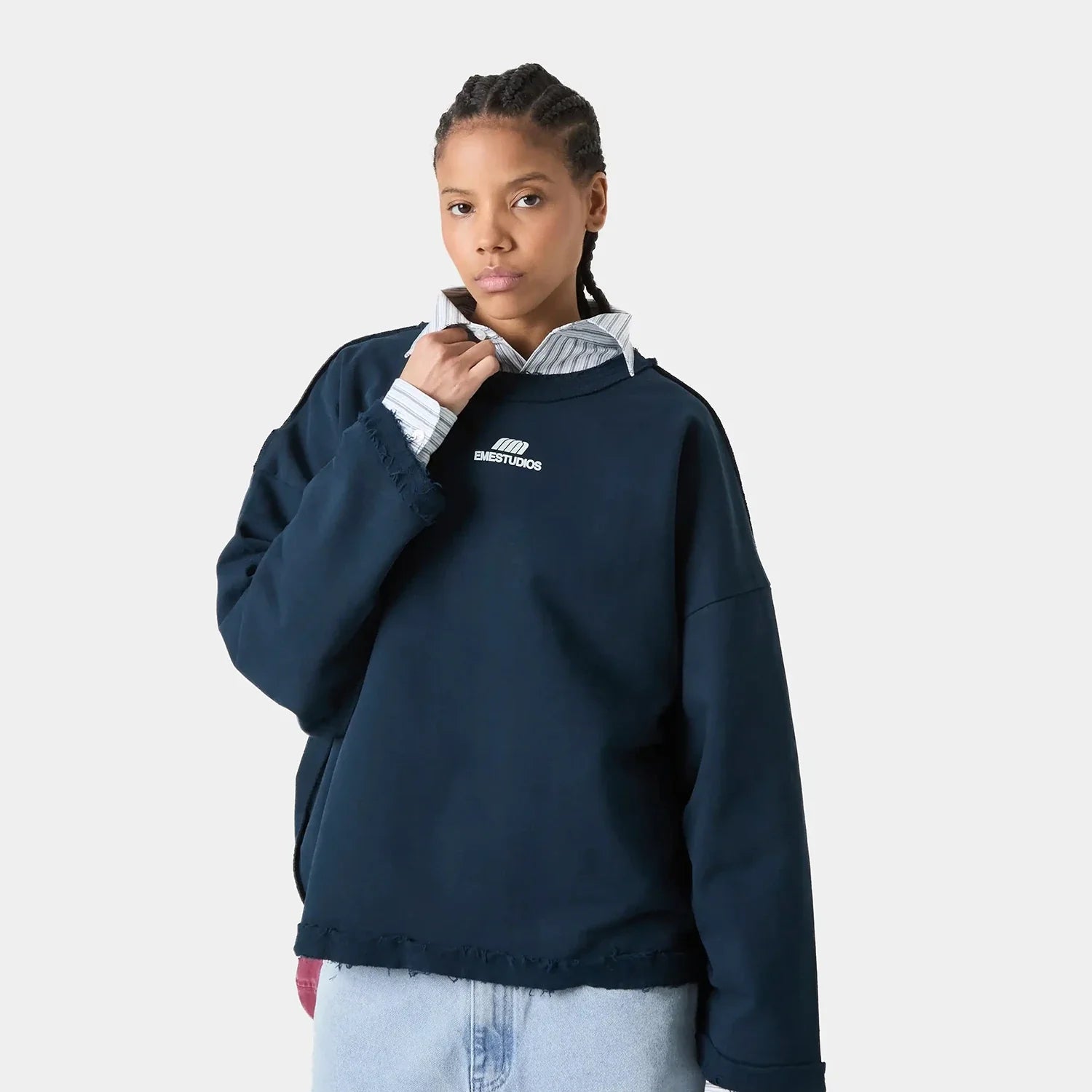 Suty Reverse Navy Crewneck