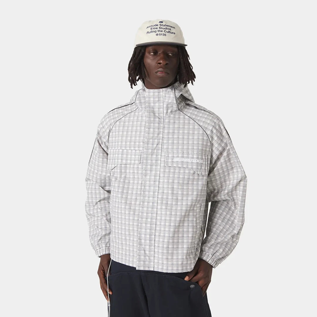 Echo Off Sand Windbreaker