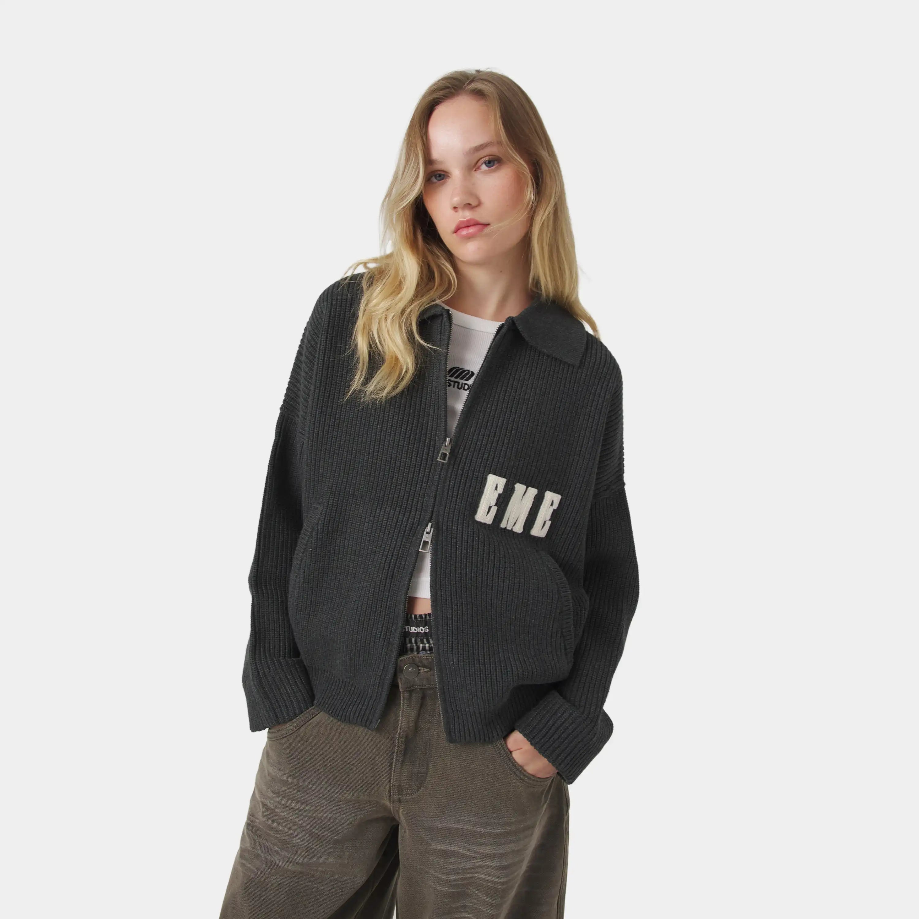 Collar Carbon Zipper Knit