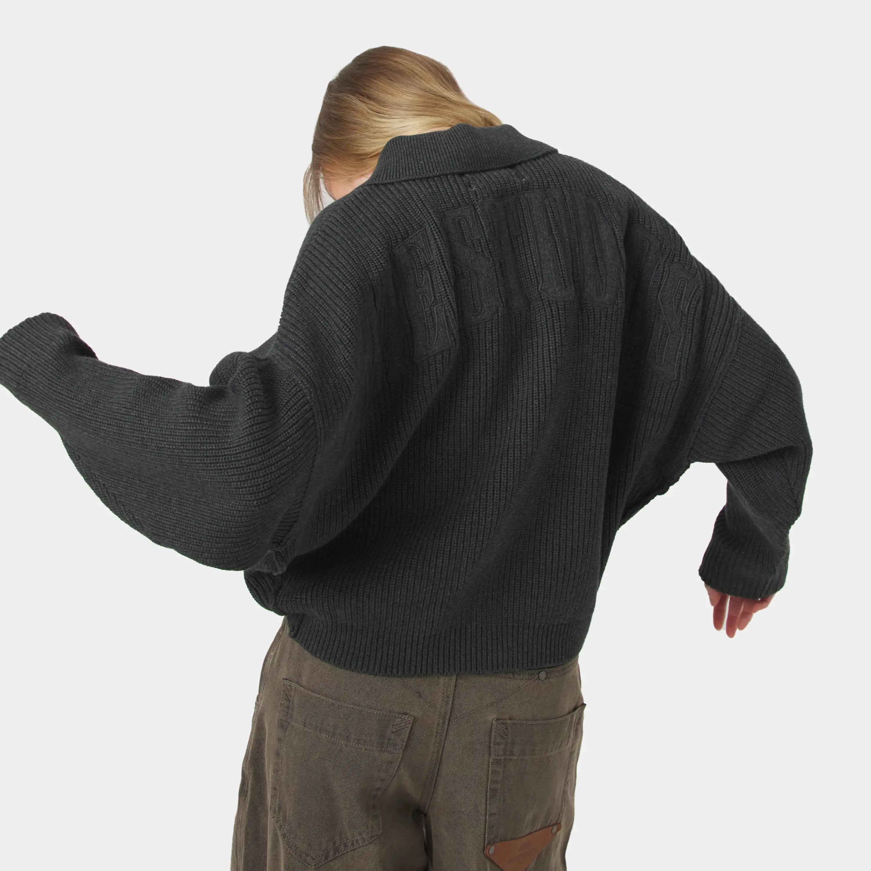 Collar Carbon Zipper Knit