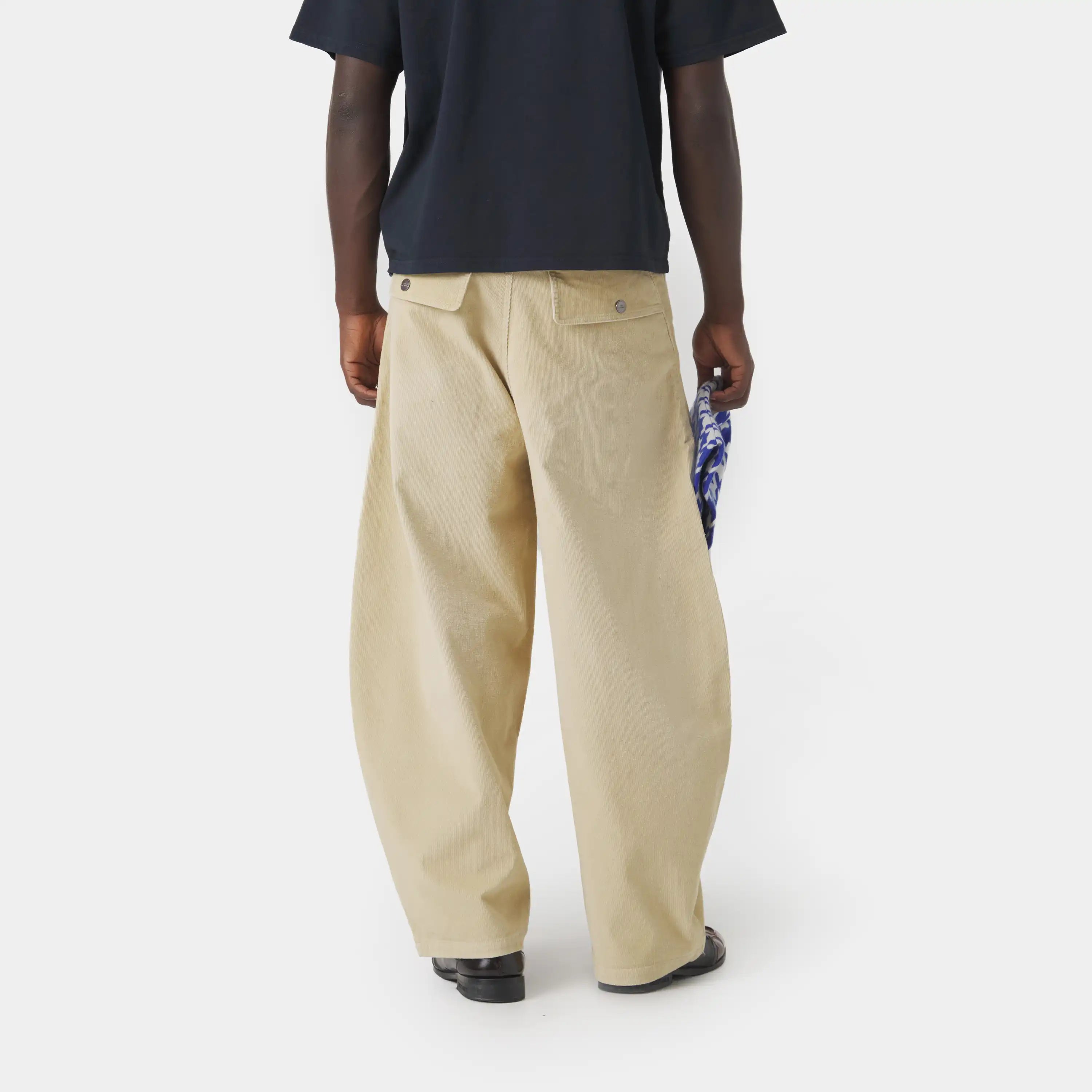 Chast Corduroy Off Sand CBB