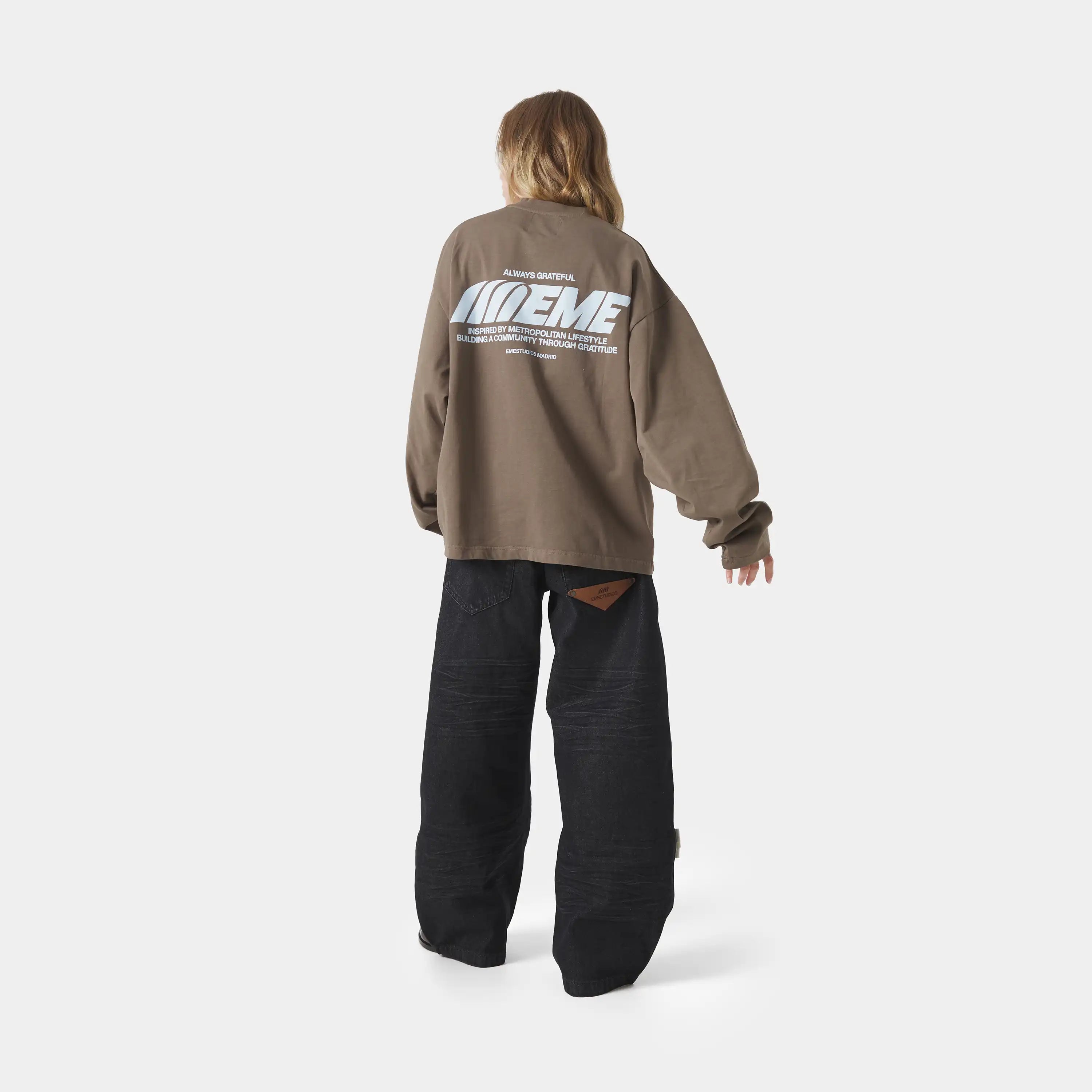 Builder Choco Long Sleeve
