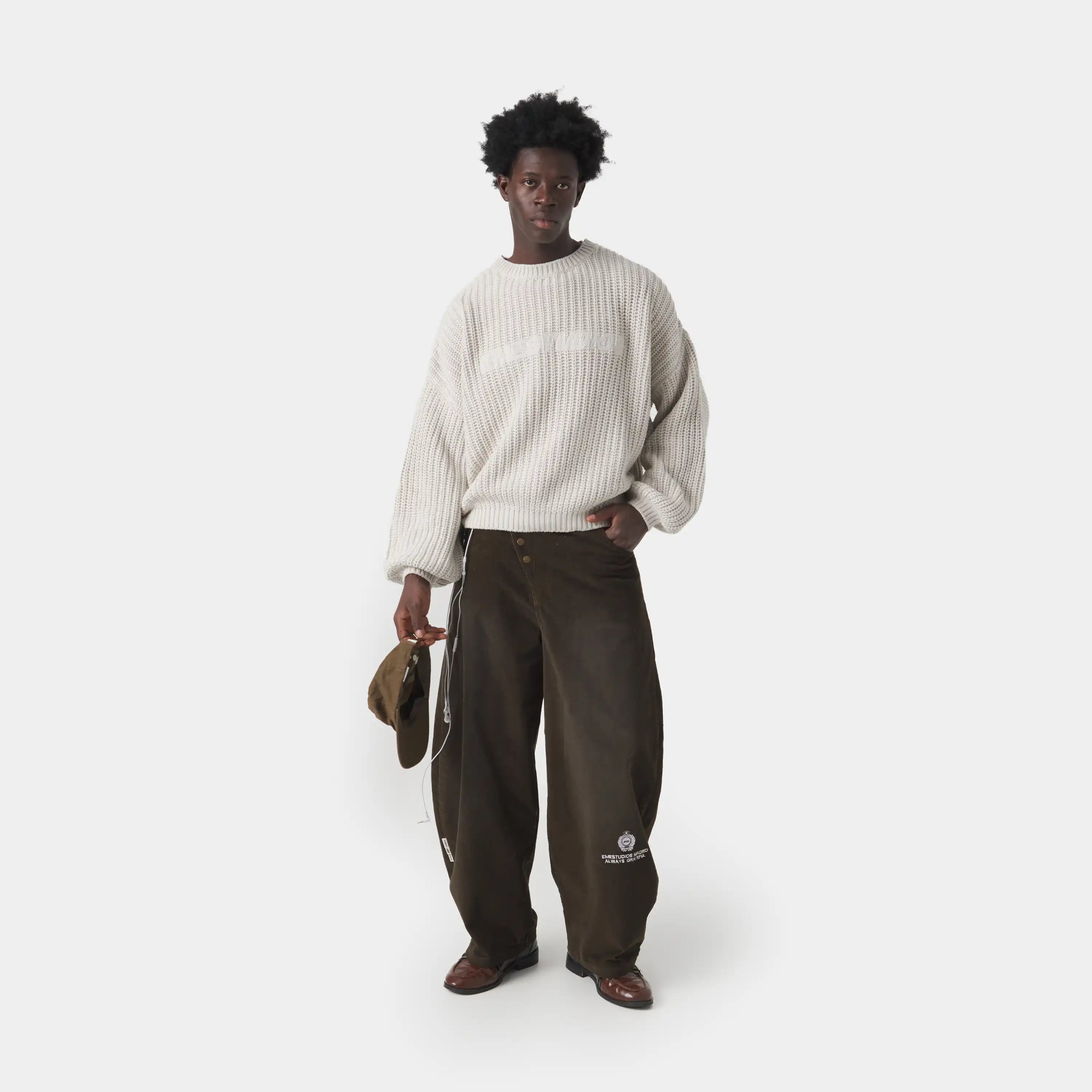 Globe Oyster Knit Sweater