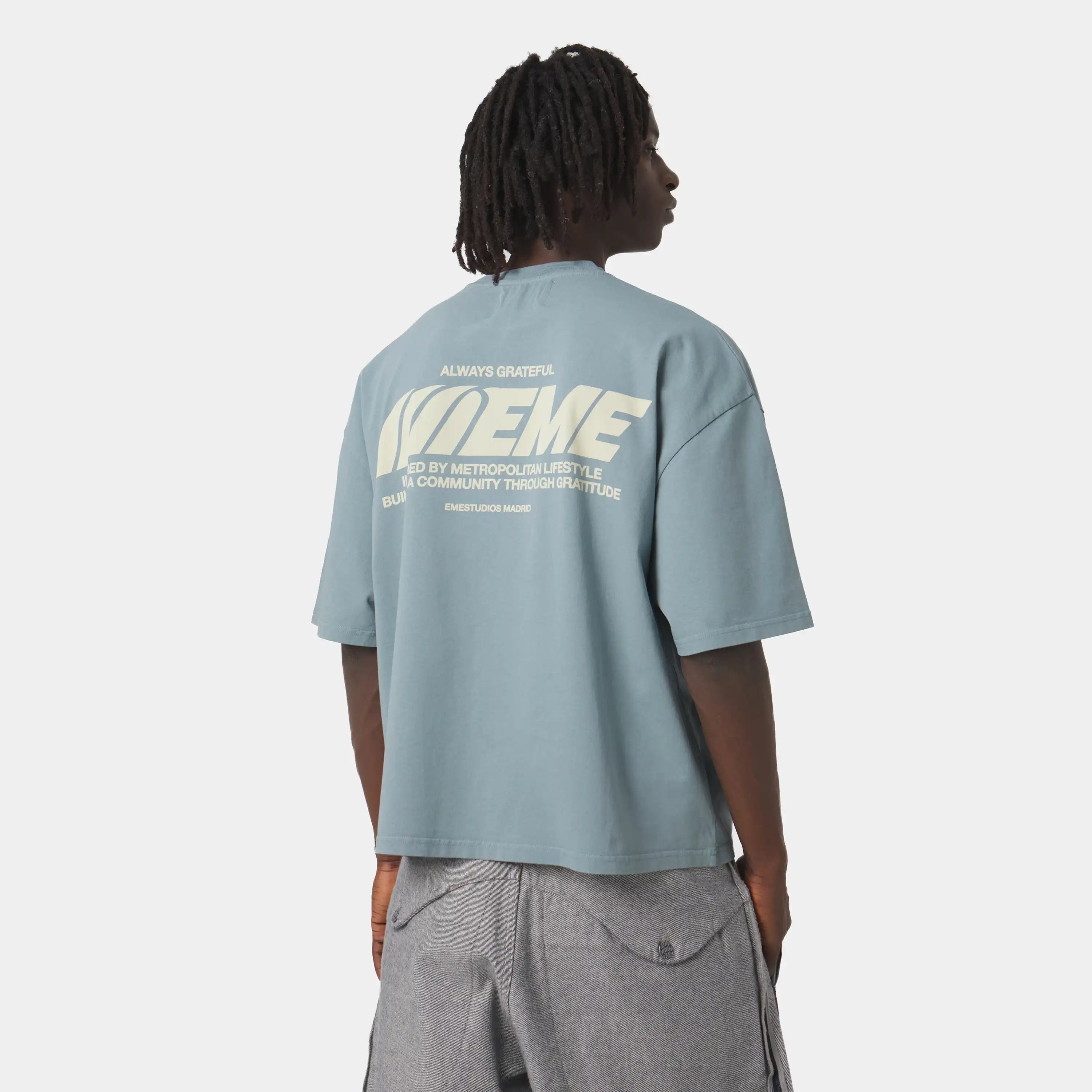 Zephyr Capri Oversized Tee