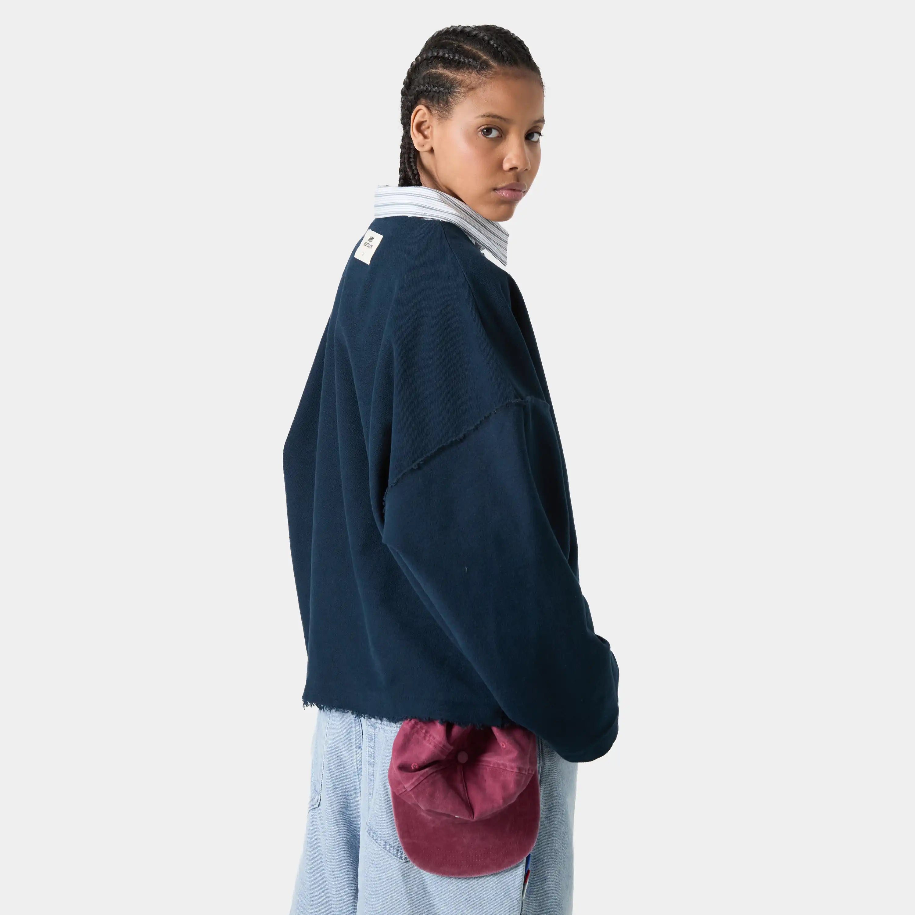 Suty Reverse Navy Crewneck