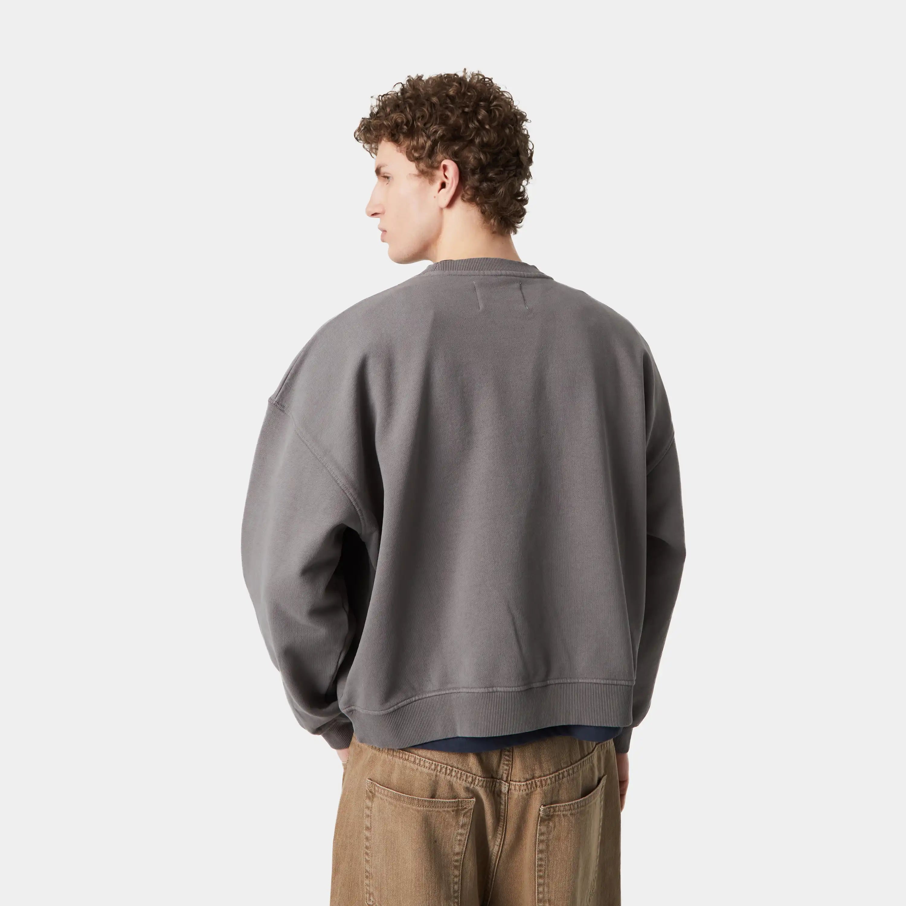 Institution Laurel Crewneck