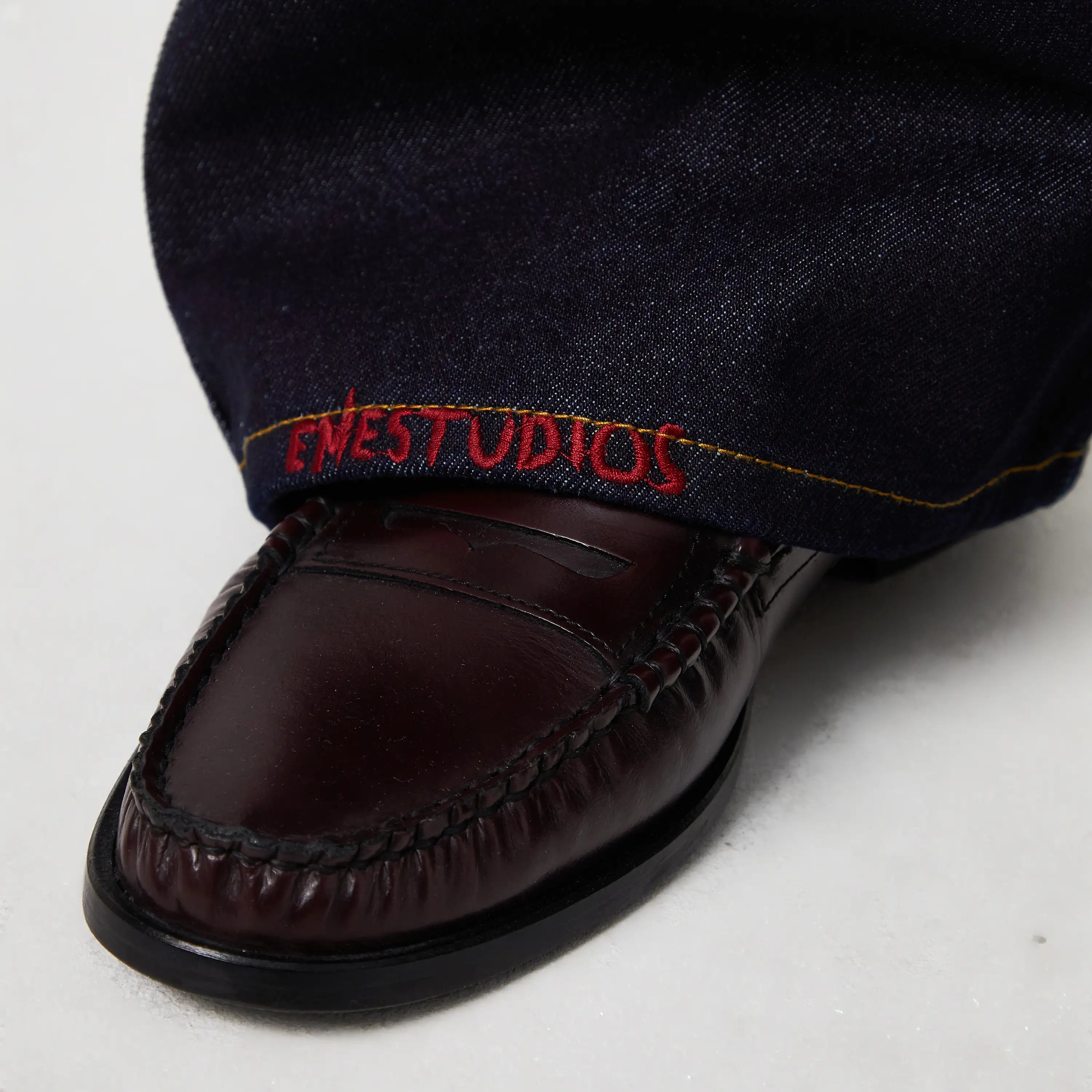 Frisona Raw Denim Baggy Jeans