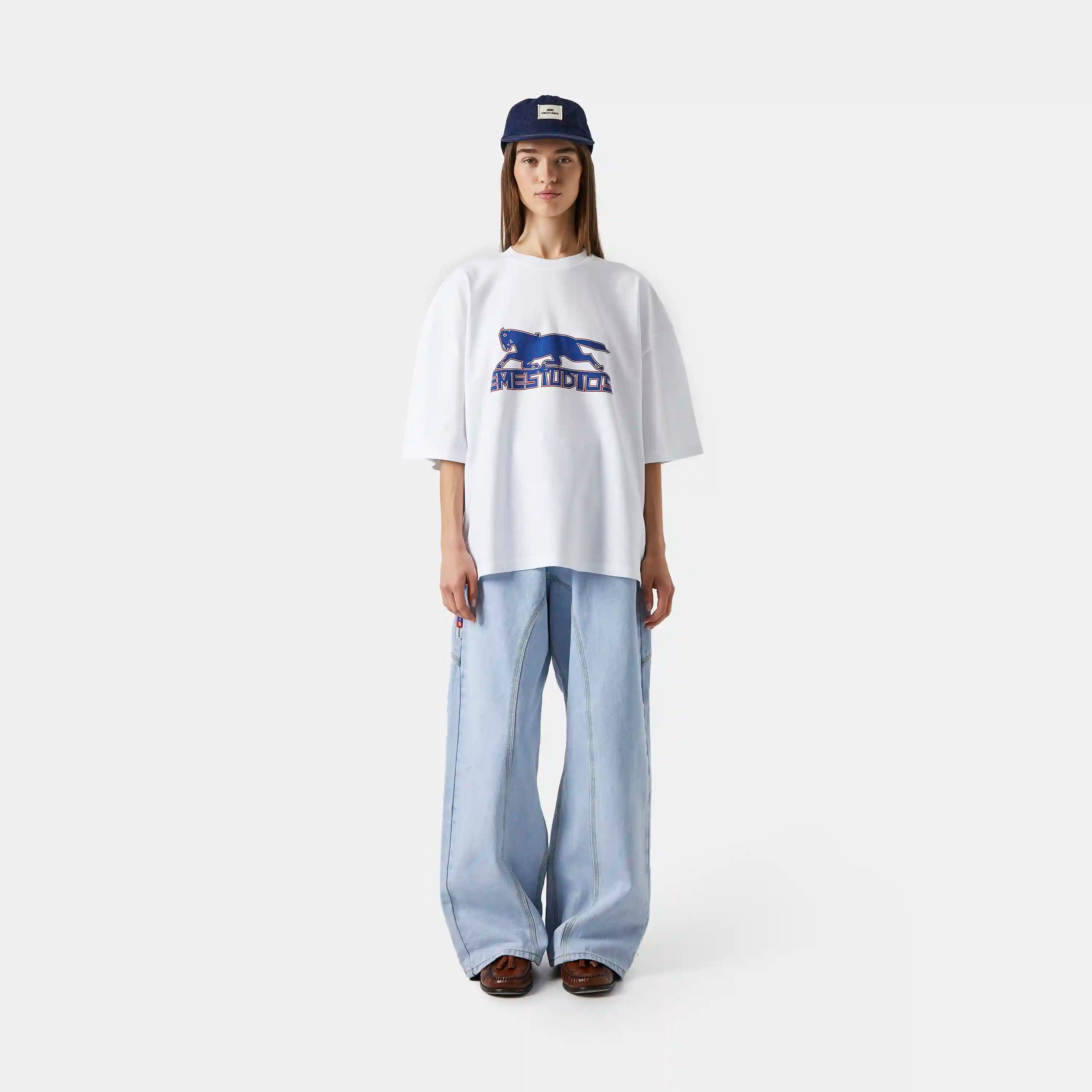 Galloping Pearl Oversize Tee