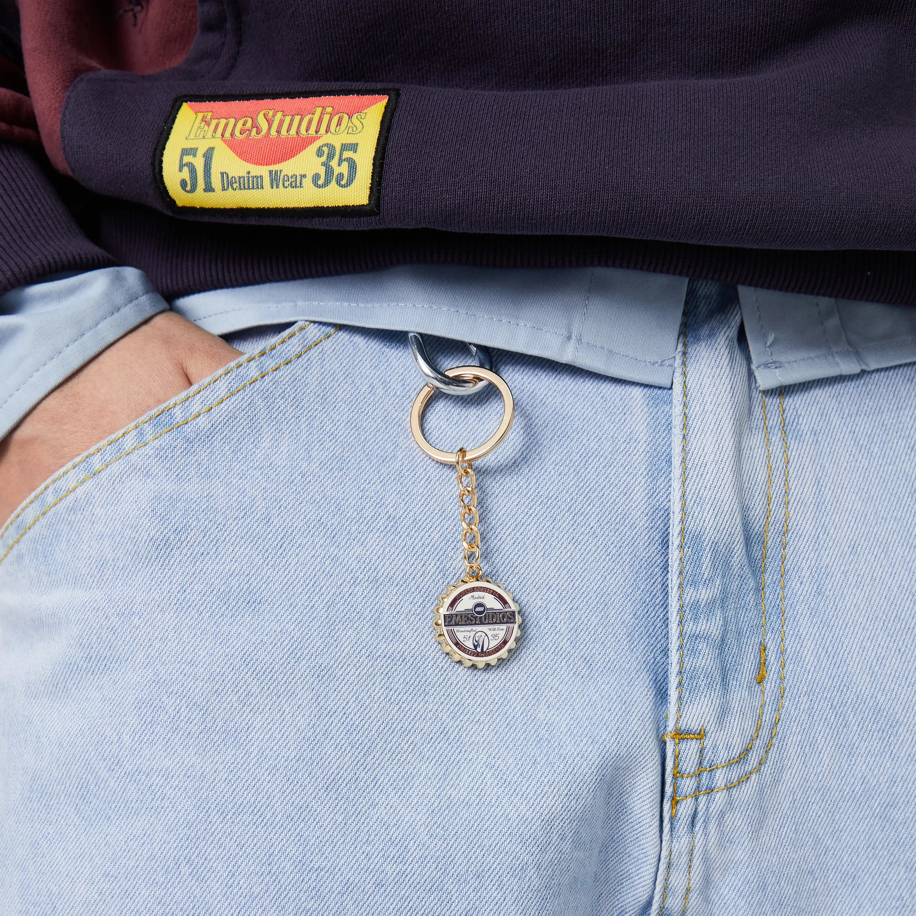 Frisona Bottle Keychain