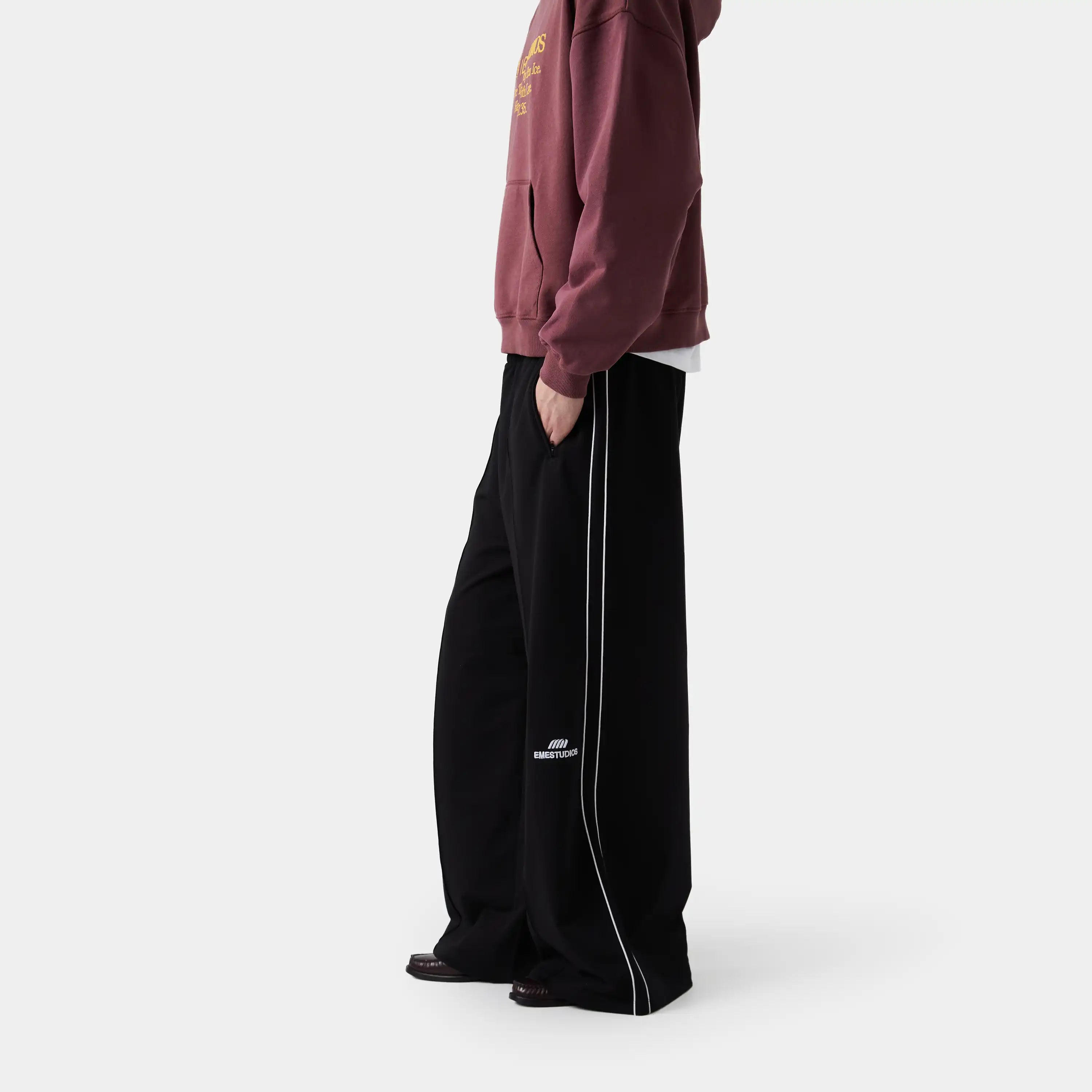 Somm Black Baggy Sweatpants