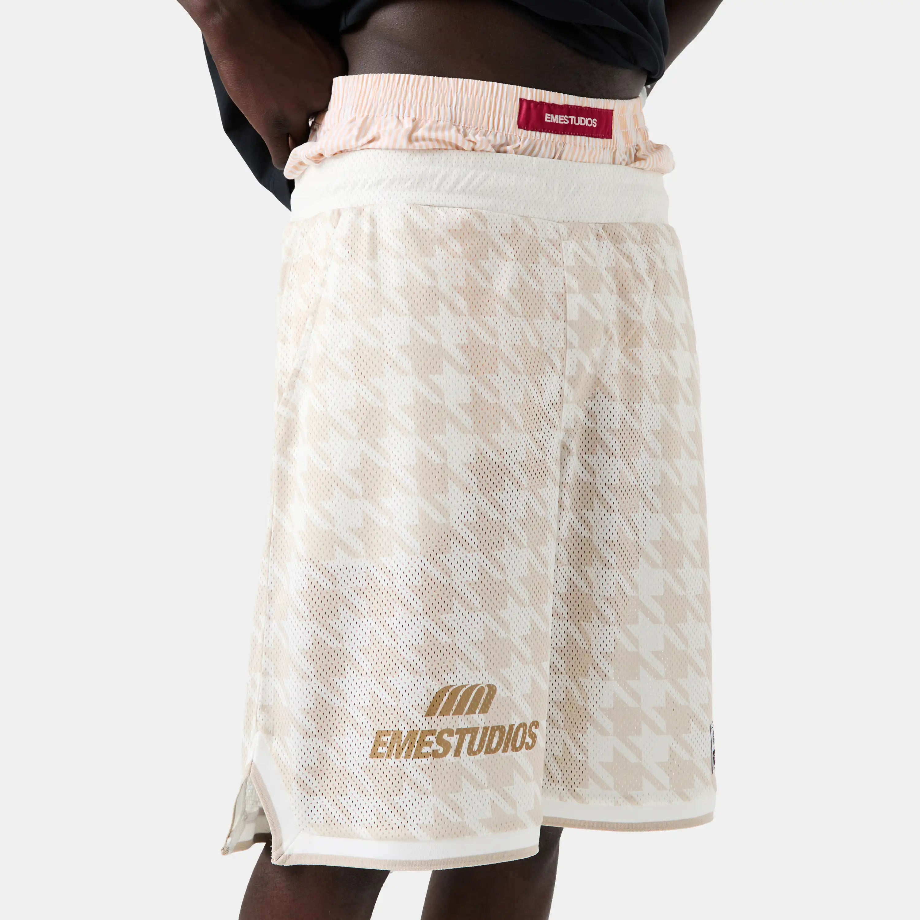 Mesh Stalactite Short