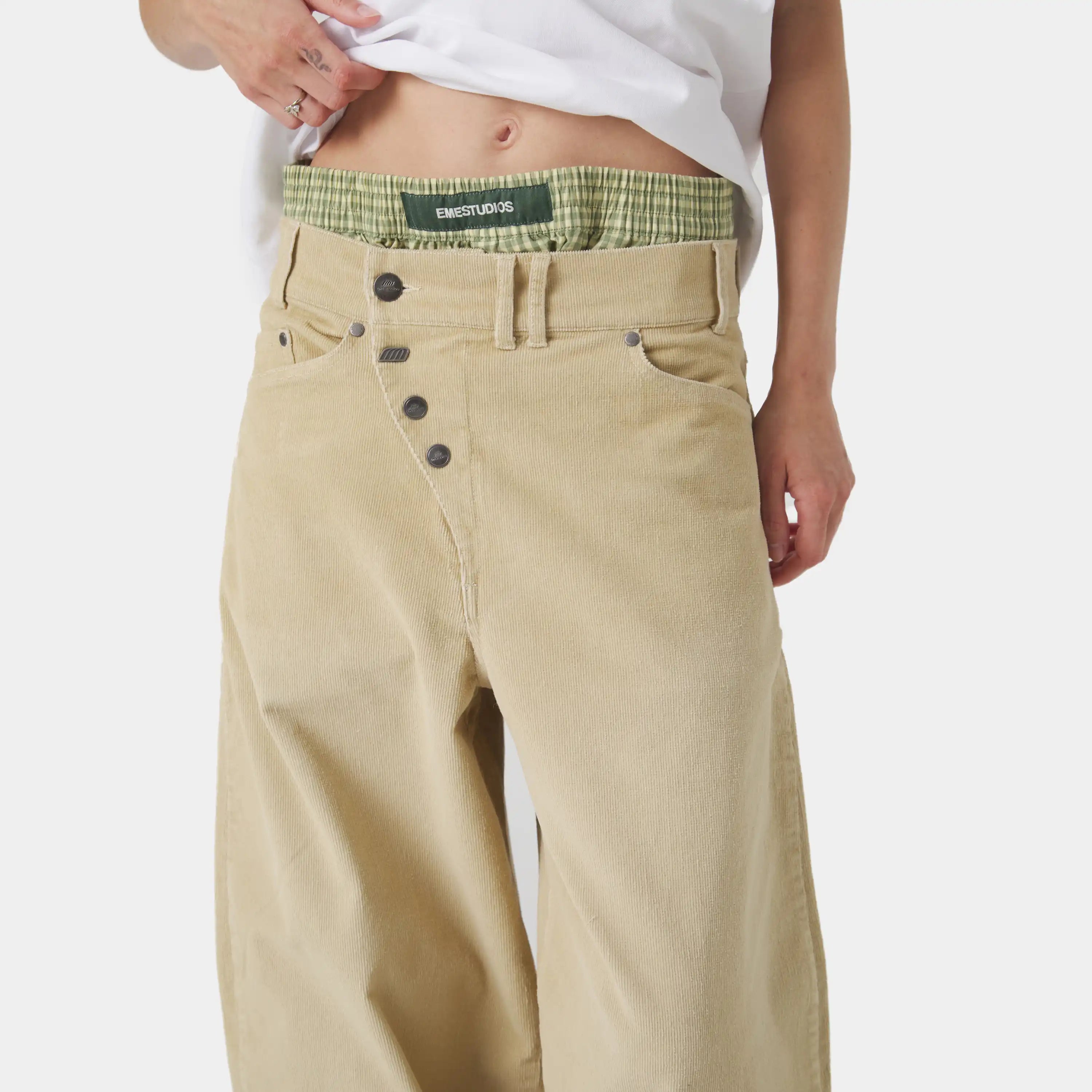 Chast Corduroy Off Sand CBB