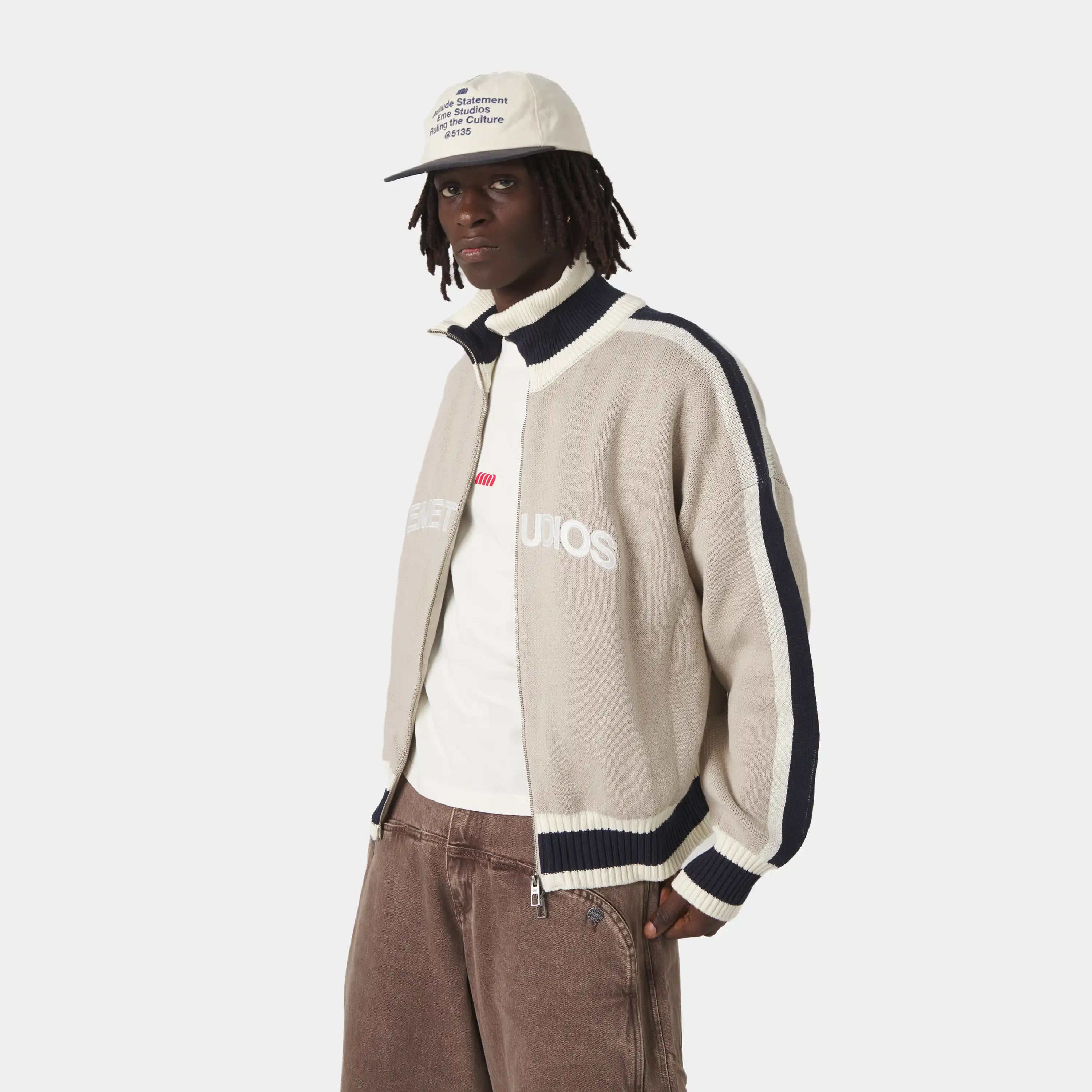 Echellor Off Sand Zipper Knit