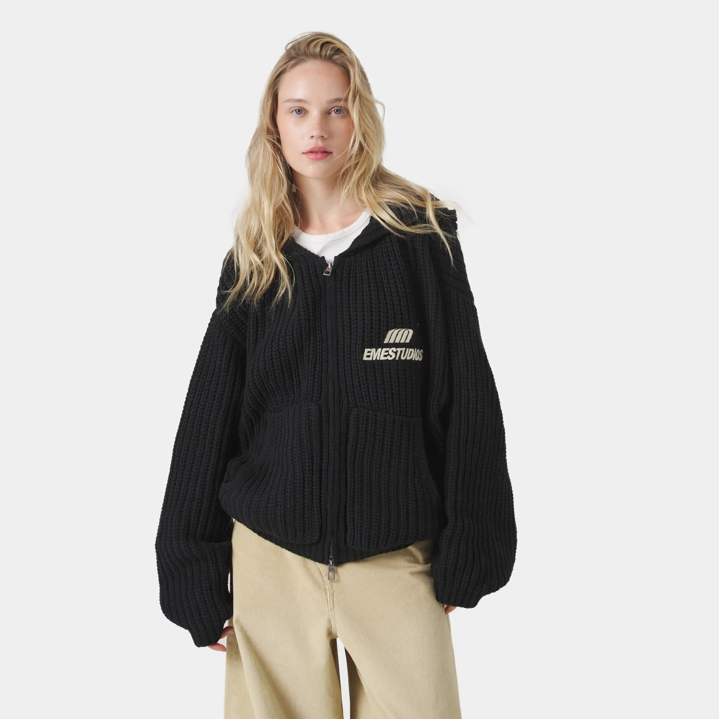 Globe Shadow Zipper Knit