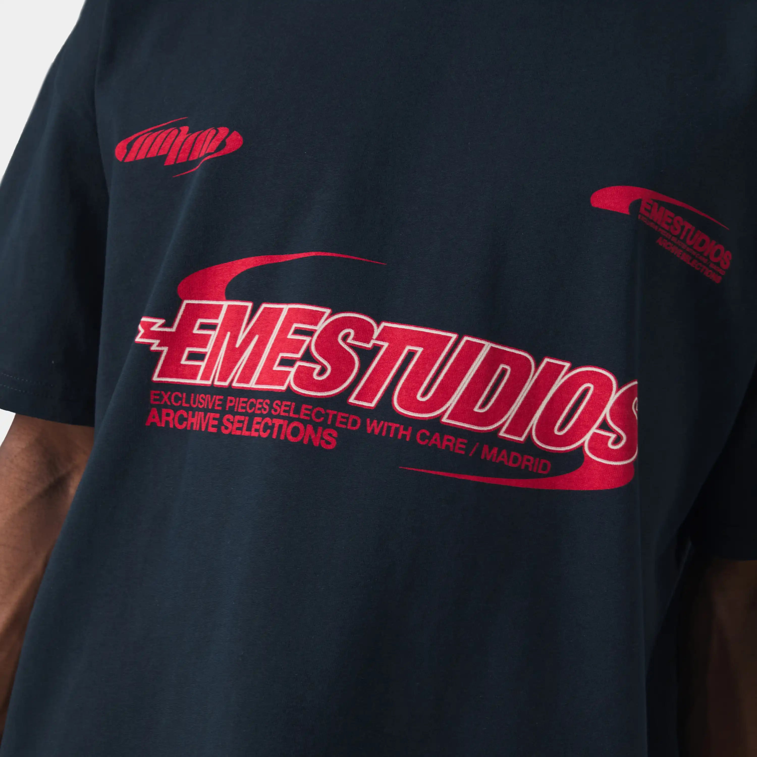 Tracer Navy Oversized Tee